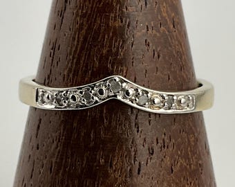 Anillo de plata de ley bañada en oro de 18 quilates con forma de espoleta y diamantes vintage, talla N del Reino Unido, talla 6 1/2 de EE. UU., talla 52 3/4 de la UE