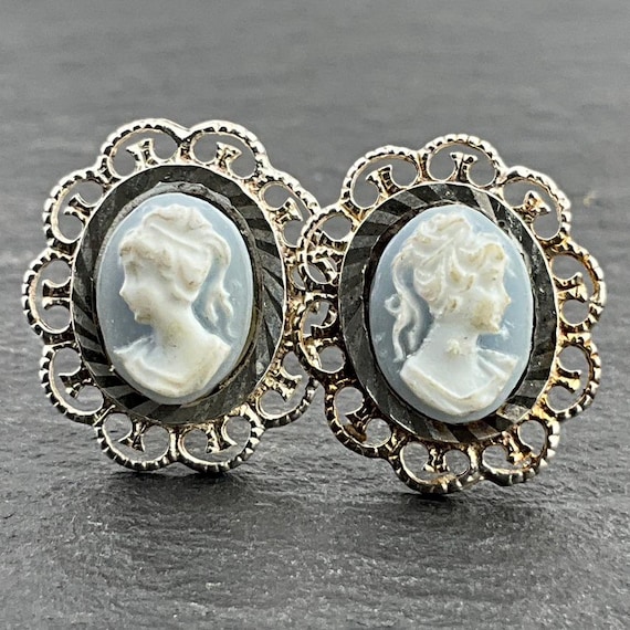 Vintage Sterling Silver Blue Cameo Stud Earrings UK