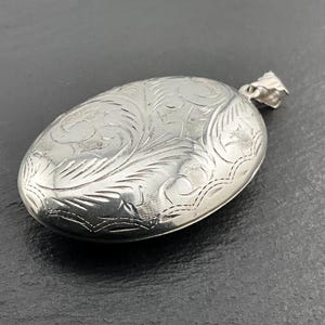 Vintage Sterling Silver Engraved Floral Oval Locket Pendant