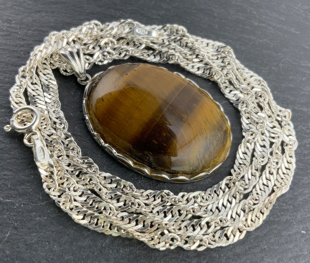 Pendentif Oeil De Tigre Sur Chaîne Argent 925 - Poids 6,4 G - Occasion