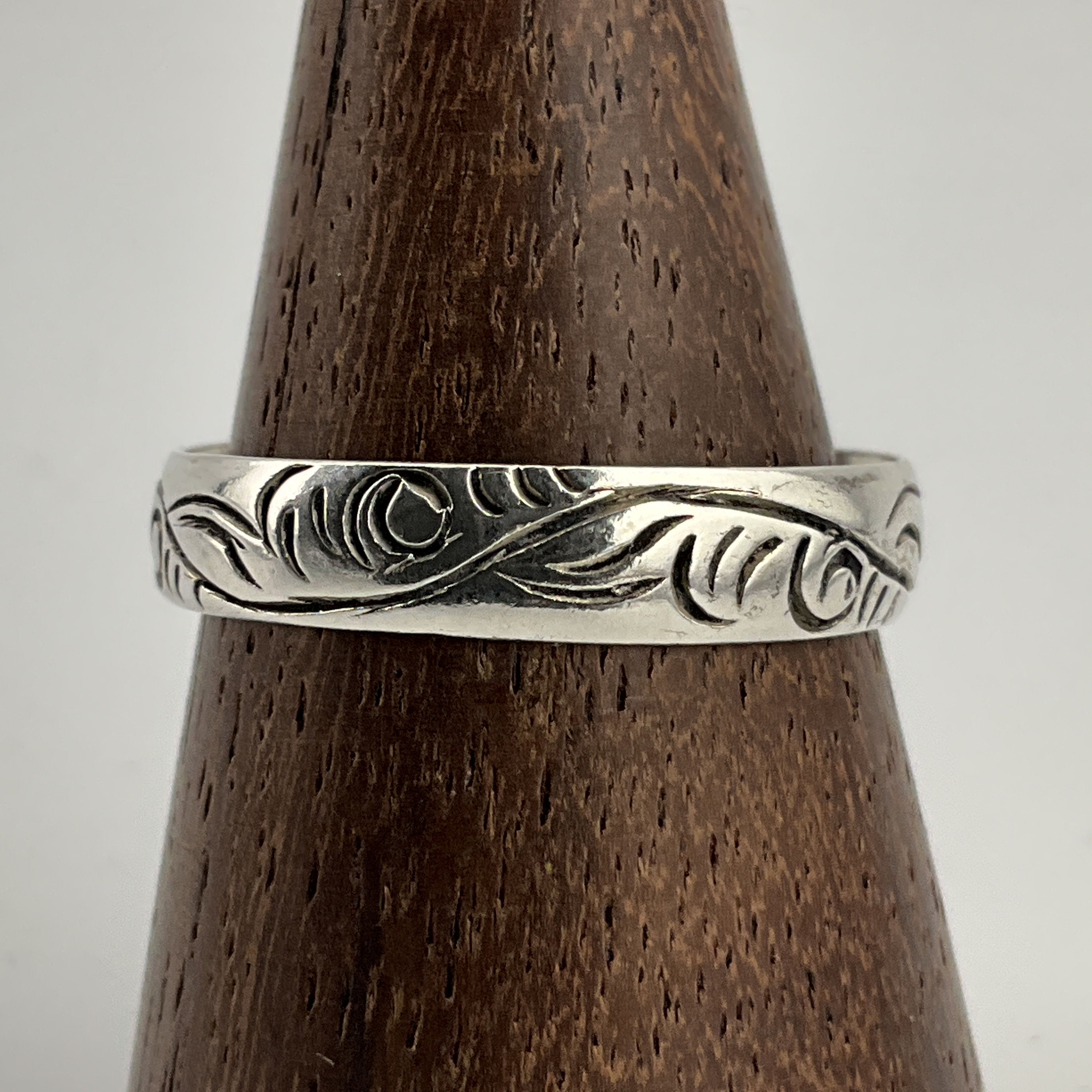 英国 シルバー925 TK&S 70s ヴィンテージ 甲丸 バンドリング 9号 英国 シルバー925 TK&S 70s ヴィンテージ 甲丸 バンドリング 9号 ペア