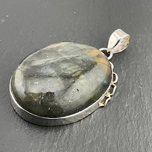 Pendentif cabochon en labradorite vintage super lourd en argent sterling