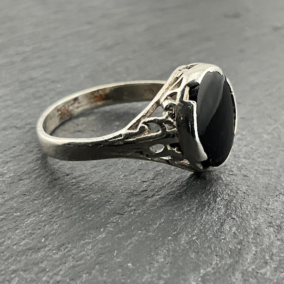 Vintage Black Onyx Sterling Silver Ring, UK Size N, US Size 6 1/2