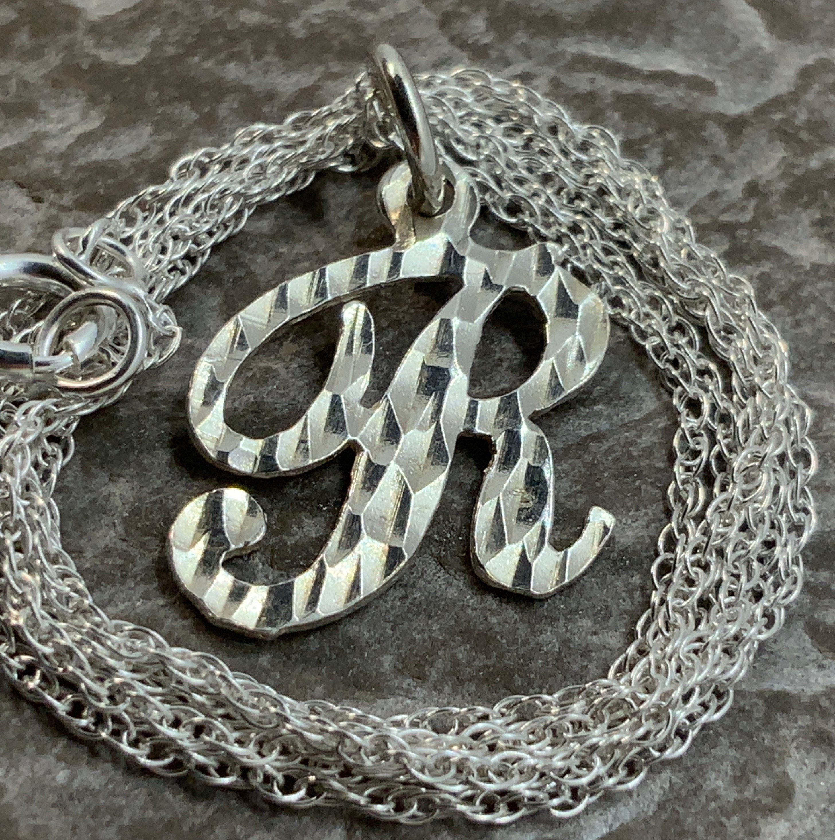 R letter pendant shop