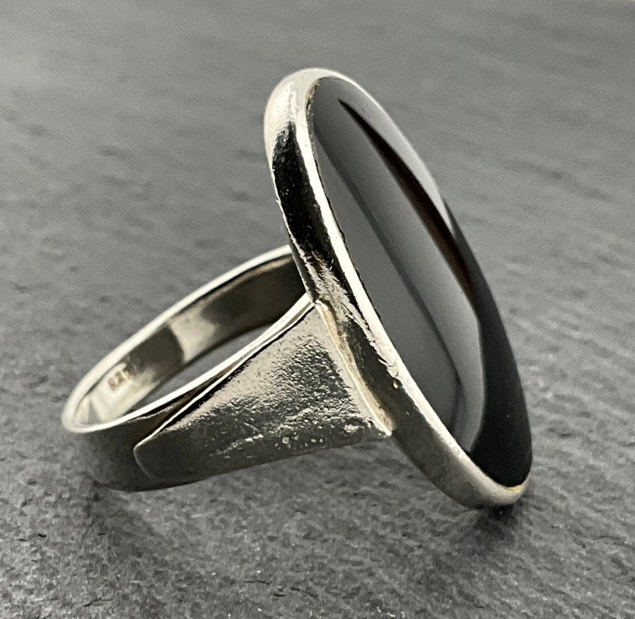 Vintage Black Onyx Sterling Silver Statement Ring, UK Size Vintage Black Onyx Sterling Silver Statement Ring, UK Size