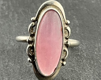Vintage Rose Quartz Sterling Silver Fancy Solitaire Ring, UK Size K, US Size 5 1/4, EU Size 49 1/2