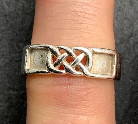 Vintage Sterling Silver Celtic Band Ring, UK Size… - image 7