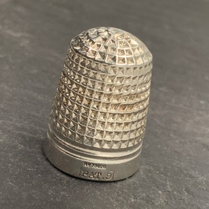 Vintage Sterling Silver Thimble
