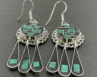 Boucles D'oreilles Anciennes - Serpent En Argent Massif Avec Malachite - Style Clous
