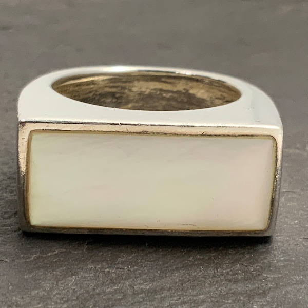 Vintage Mother Of Pearl Sterling Silver Chunky Statement Ring, UK Size M1/2, US Size 61/4, EU Size 52