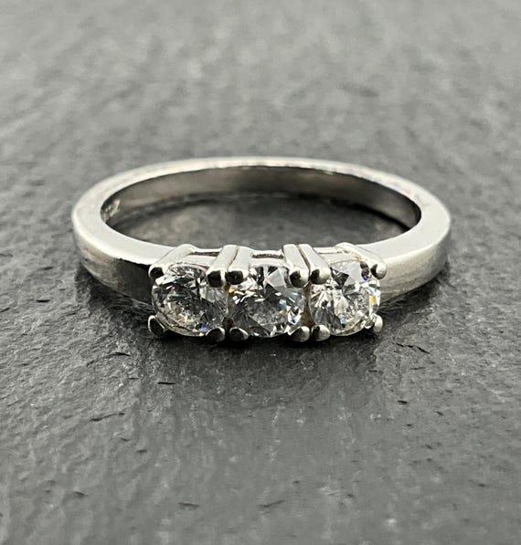 Vintage Cubic Zirconia Sterling Silver Trilogy Ring UK Size L1 2 US Size 5 3 4 EU Size 51 Etsy Canada