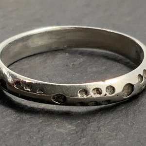 Vintage Sterling Silver Textured Band Ring, UK Size M, US Size 6, EU Size 51 1/2