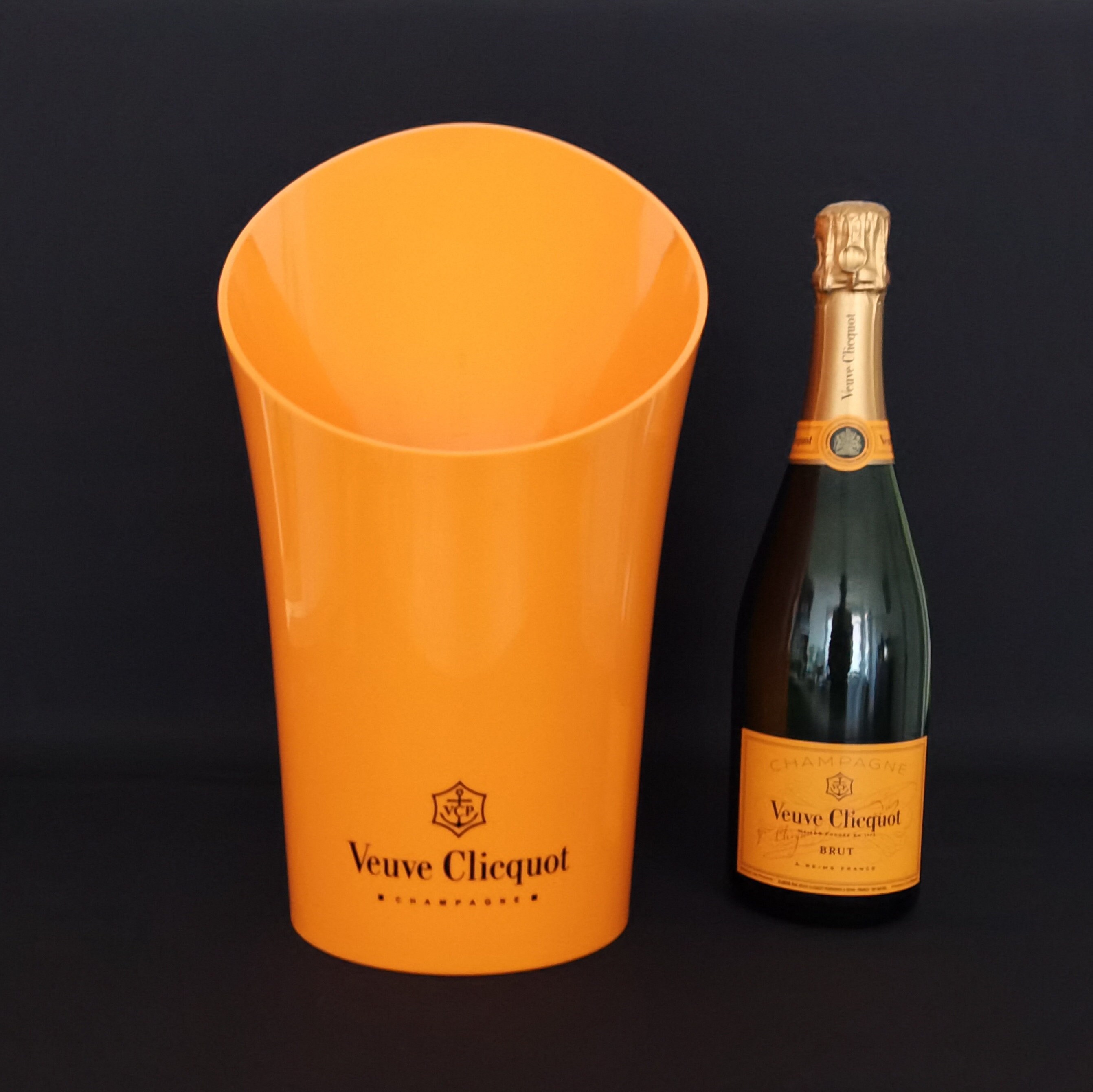 Seau à Champagne Veuve Clicquot/Champagne Ice Bucket From Veuve Clicquot Cooler French Vintage Wine 