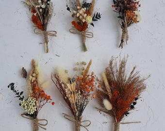 Fall wedding boutonniere Dried flower button hole for groomsmen Burnt orange brown boutonniere for fall wedding