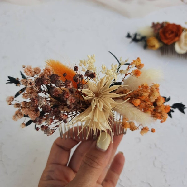 Fall wedding hair comb Rusty orange babys breath dried flower hair comb for bride Bridal hair accessories for fall wedding