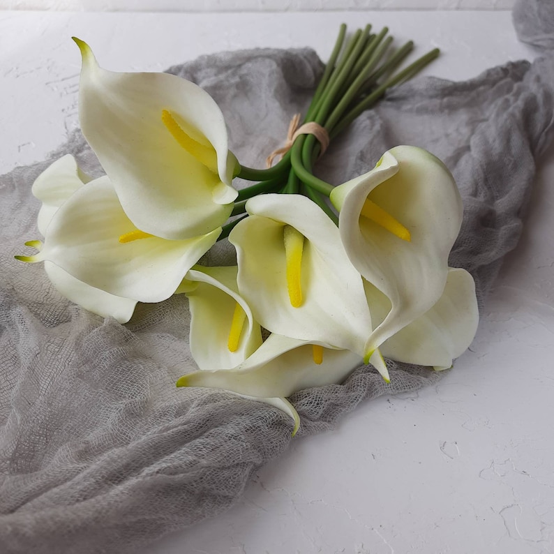White calla lily bouquet Fake bouquet wedding Bouquet of 9 flowers