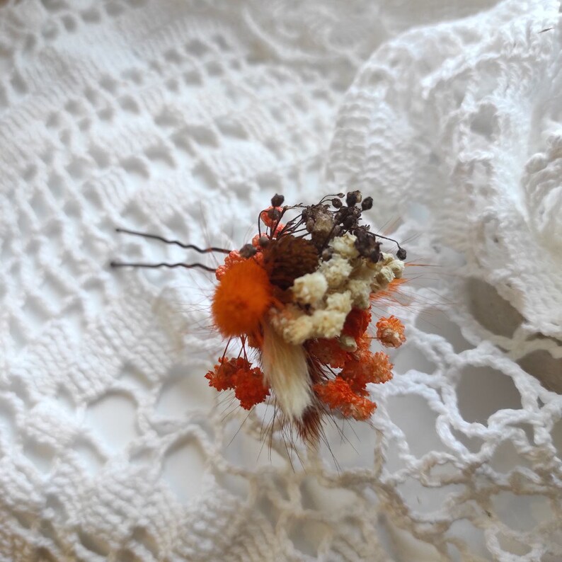 Orange hair pin of dried flowers, orange flower hair accessory for fall wedding, orange hair pin for bridesmaids, bride hsir pin image 4