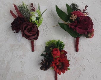 Boutonnière de mariage bordeaux pour les vacances d'hiver, fausses fleurs de mariage d'hiver pour hommes