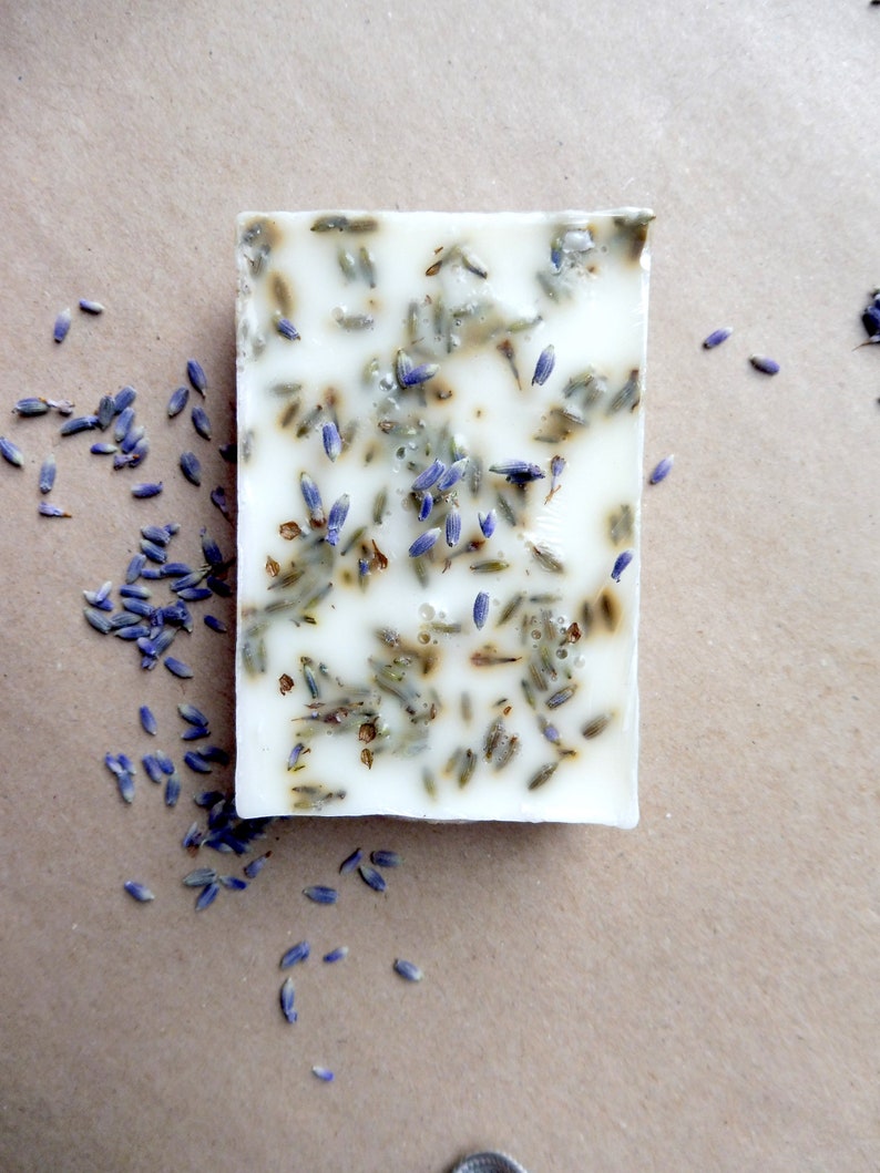 Lavender Jelly artisanal soap with cosmetic active ingredient panthenol provitamin B5 image 4