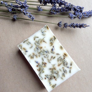 Lavender Jelly artisanal soap with cosmetic active ingredient panthenol (provitamin B5)