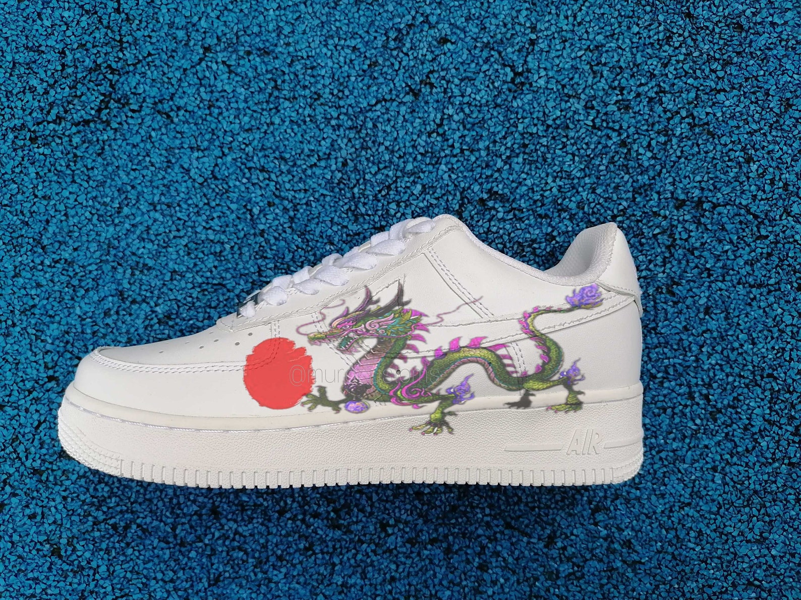 Кастомные Nike Air Force 1 дракон
