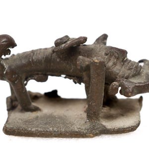 Figura de leopardo - Bronce - Edo - Benín