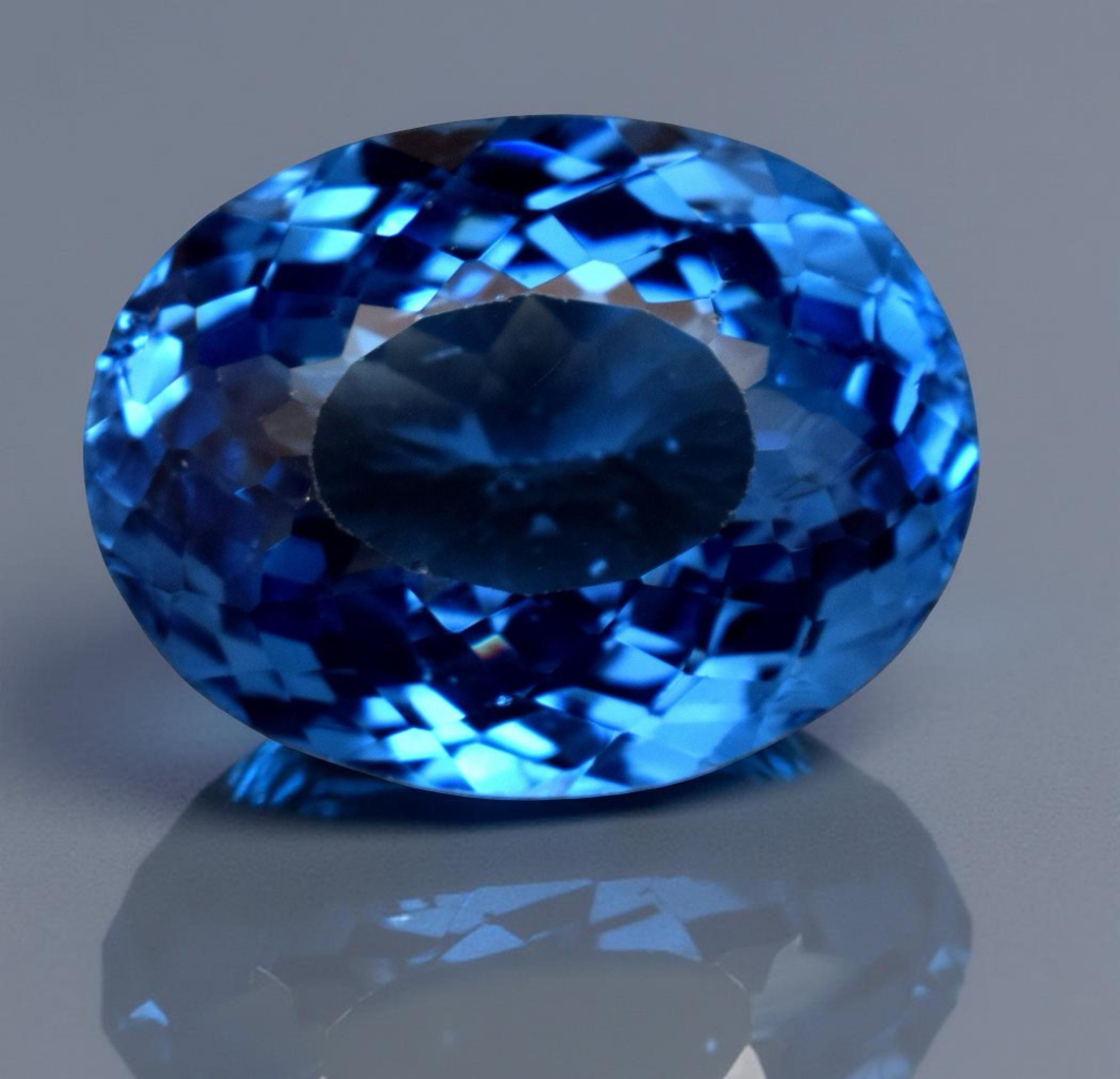 6,32 ct Très Belle Topaze Bleue du Brésil - FR