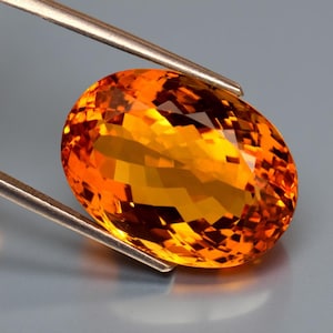 Certified Golden Yellow Citrine: 23.85 ct Oval Cut Gemstone