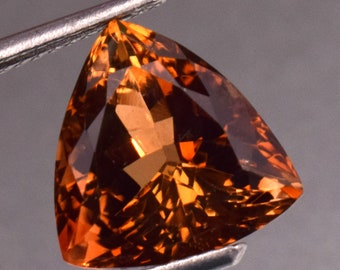 Top Color Natural Precious Imperial Golden Topaz 6.50 Ct Flawless Trillion Cut Loose Gemstone With Certificate