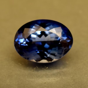 Natural Kashmir Blue Sapphire Gemstone 13.60 Ct Oval Cut Certified Loose Gemstone
