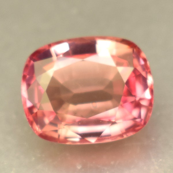 King Padparadscha Sapphire 7.85 Ct Cushion Cut Loose Gemstone For Engagement Ring