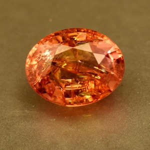 Topazio imperiale naturale prezioso color rosa arancione da 9,15 ct, forma ovale sfaccettata, pietra preziosa sciolta con certificato