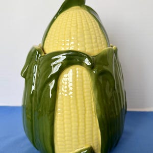 Vintage Shawnee Pottery Corn King Cookie/Biscuit Jar