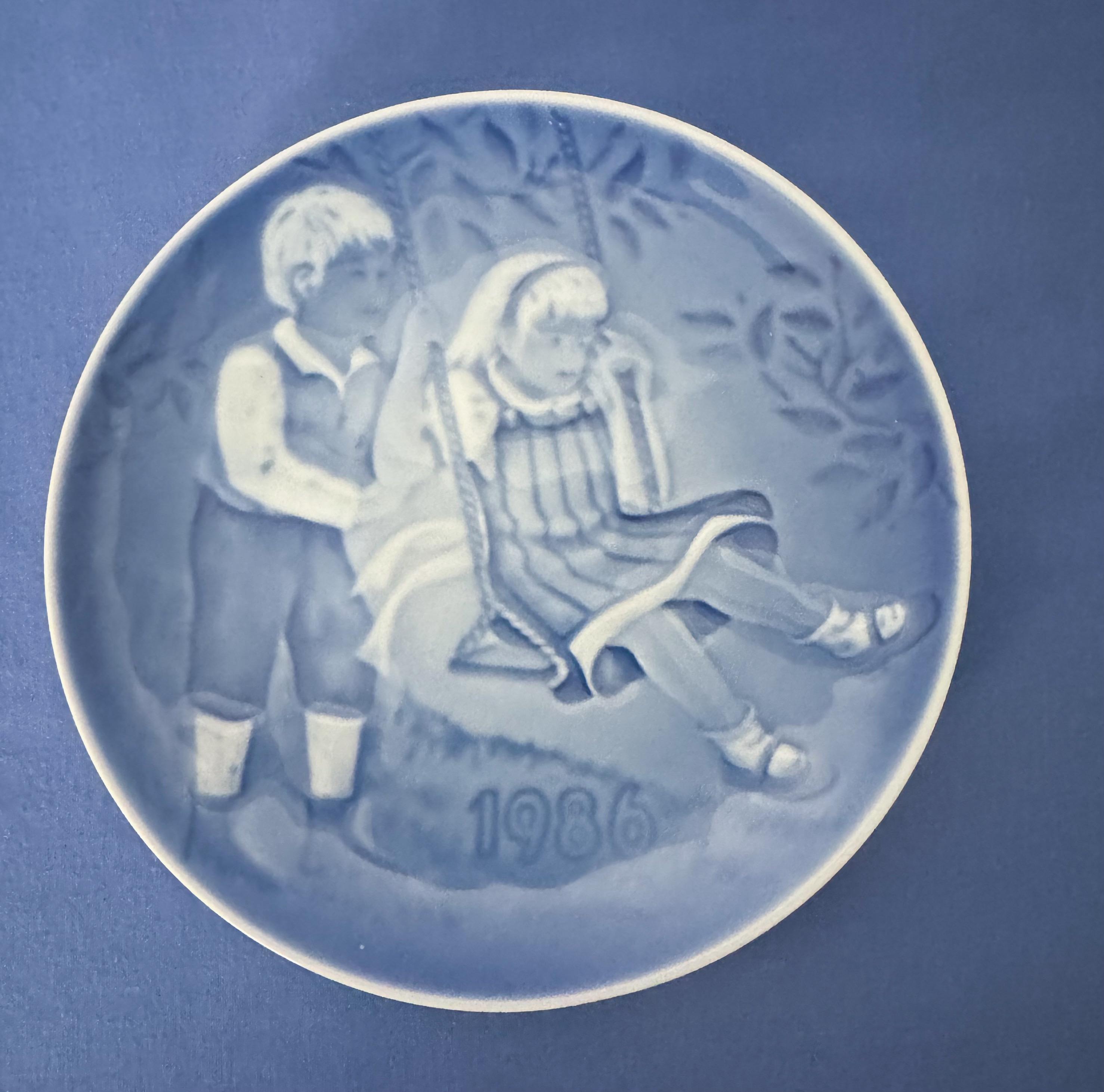Vintage Bing and Grendahl Old Copenhagen Children's Day Plates