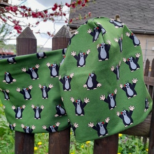 Beaniemütze oder Loop " Der kleine Maulwurf-Hipp Hipp Hurra"aus weichem Baumwolljersey.