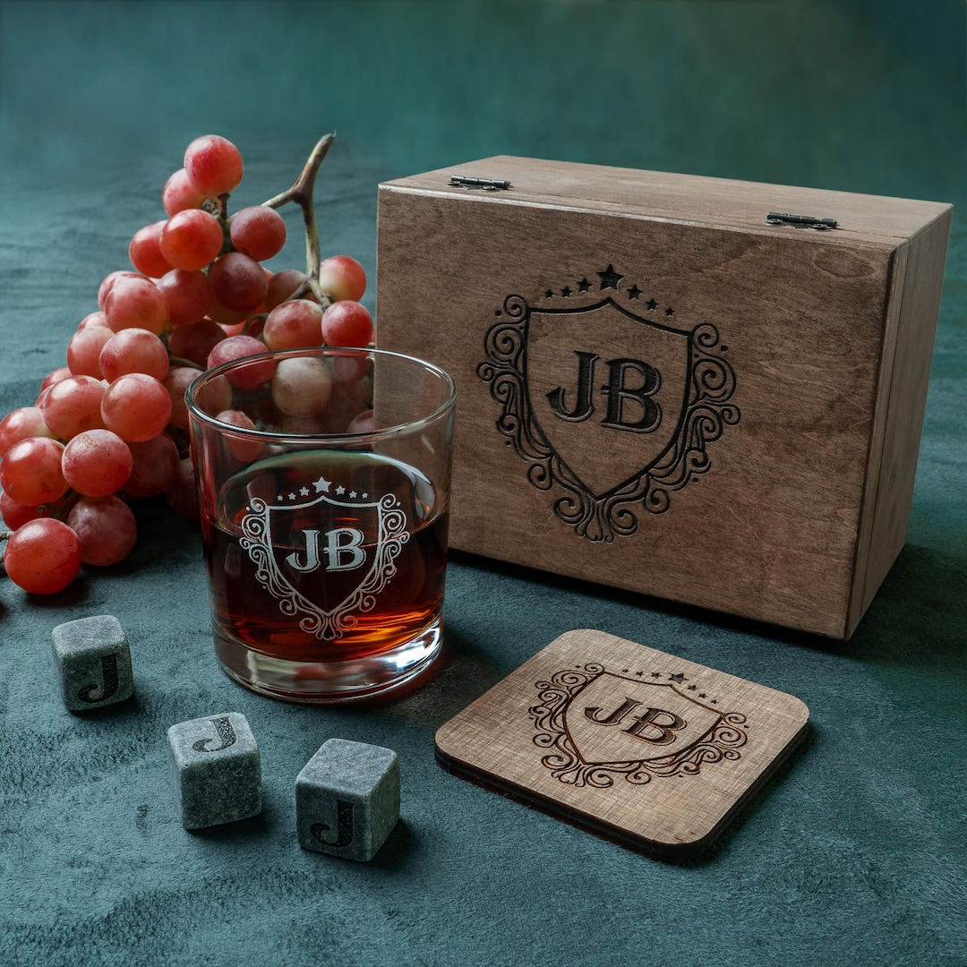 Custom Whiskey Glasses, Bourbon Glasses, Personalized Whiskey Glass Set ...