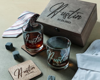 Custom Engraved Whiskey Glasses in Wooden Box, Personalized Groomsmen Set