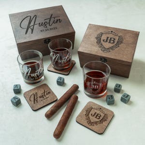 Personalized Whiskey Glasses Set, Custom Whiskey Glasses in Wooden Box, Groomsmen Gifts, Engraved Whiskey Glasses, Whiskey Stones