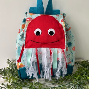 Sac à dos océan animal méduse personnalisé prénom: cadeau enfant rentrée école maternelle, crèche, nounou, naissance bébé ( fait main) 
