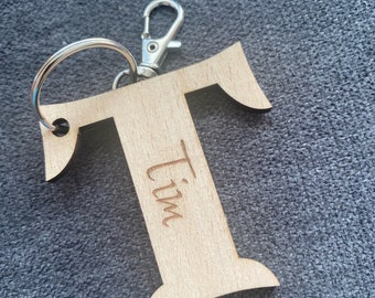 Schlüsselanhänger aus Holz personalisiert, Anhänger, Geschenkanhänger, Platzkarte