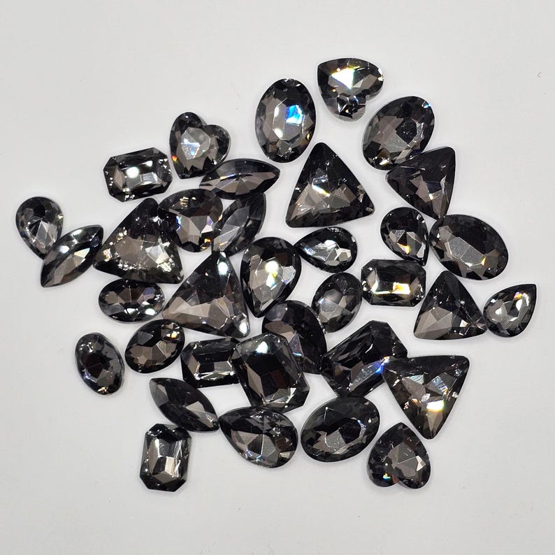 30 Pcs Assorted Shapes & Sizes Glass Point Back Gems Jewels Rhinestones ...