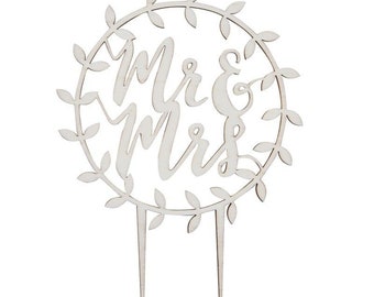 Mr & Mrs wooden cake topper