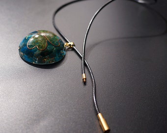 Handgjort orgonitklöverhänge: Peridotkristallhelande halsband
