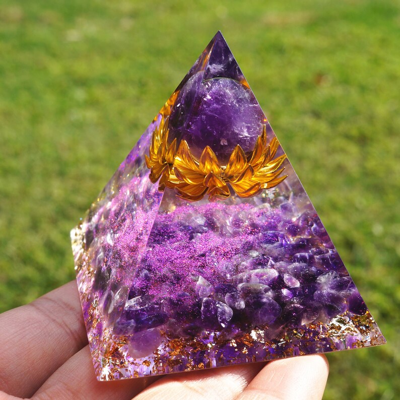 Amethyst Orgone, Energy Generator Meditaiton Tool, Gift for her image 2