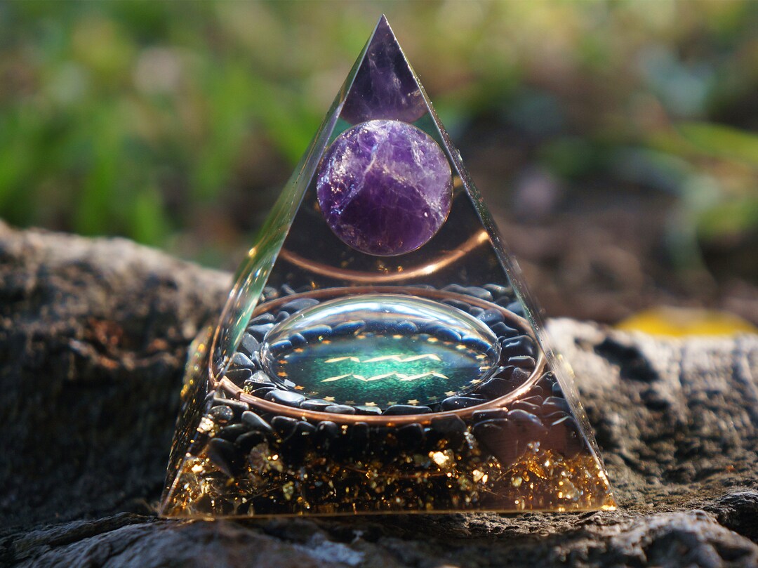Vision Pyramid Rocks Magic Vision Aquarius Orgonite Pyramid, Reiki Healing Chakra Orgone - Etsy