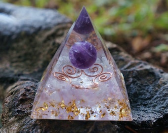 Amethyst Orgonite Pyramid: Copper & Gold Foil Resin