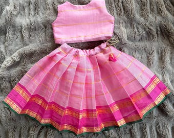 Ensemble Lehenga Choli bébé fille – Ensemble indien en coton et soie rose avec dupatta