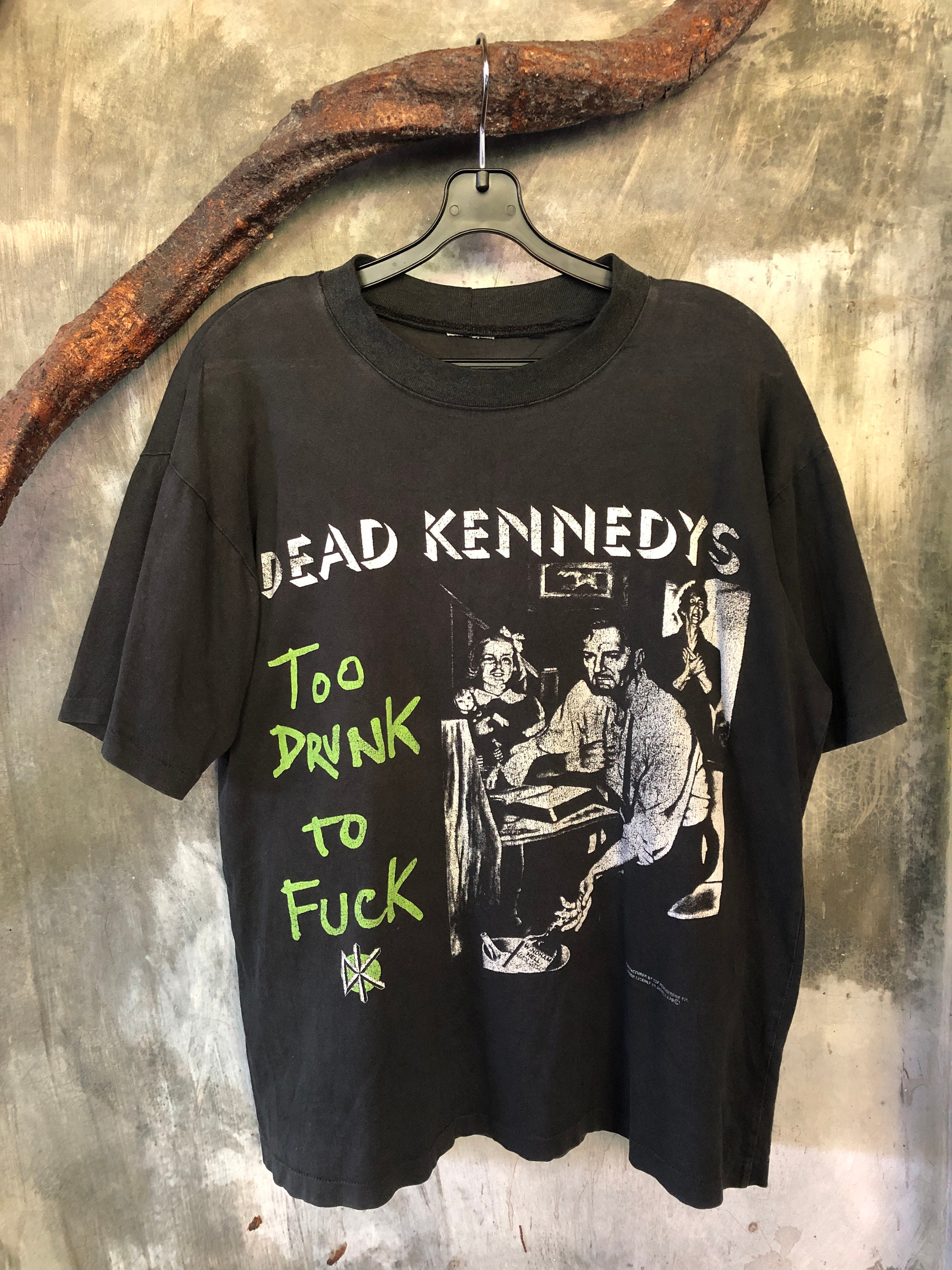 Dead Kennedes ビンテージtシャツ-