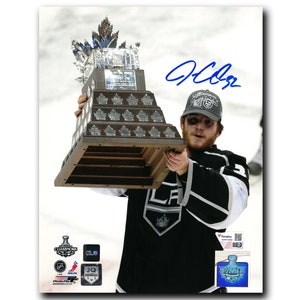 Jonathan Quick Los Angeles Kings Autographed Conn Smythe 8x10 Photo