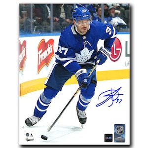 Timothy Liljegren Toronto Maple Leafs Autographed Action 8x10 Photo